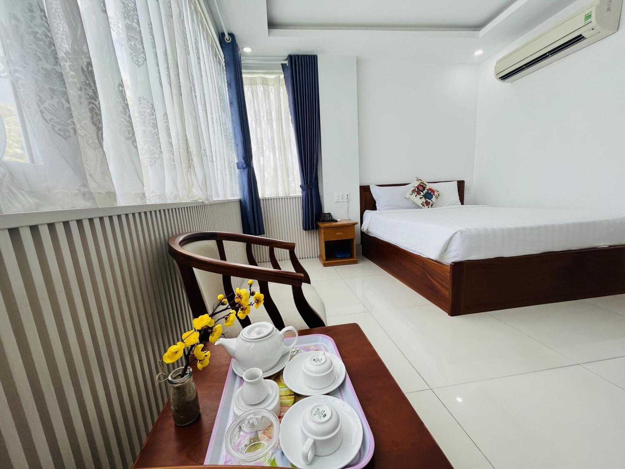 Palace Boutique Hotel Rạch Gia Exteriör bild